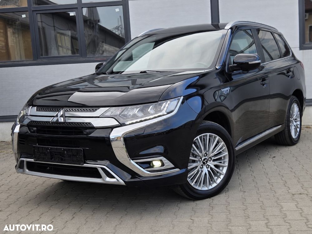 Mitsubishi Outlander 2.4 4WD Diamant+ - 18
