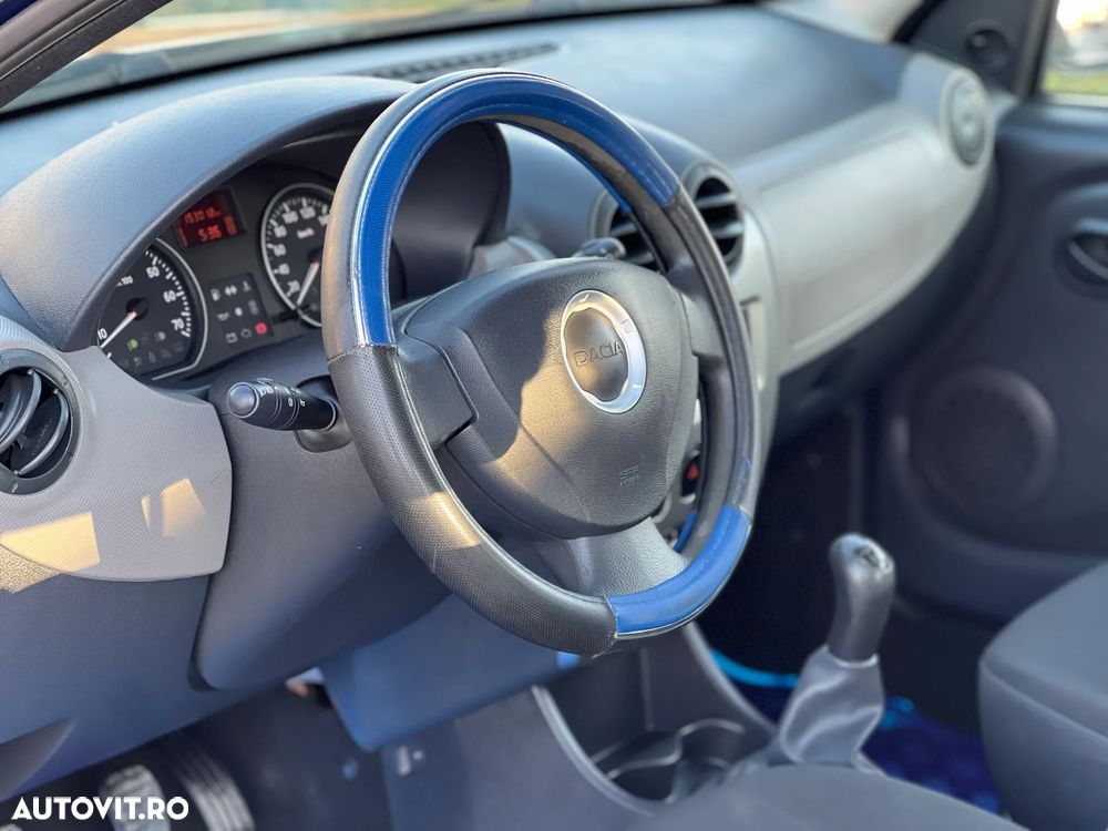 Dacia Sandero 1.2 16V 75 Ambiance - 11