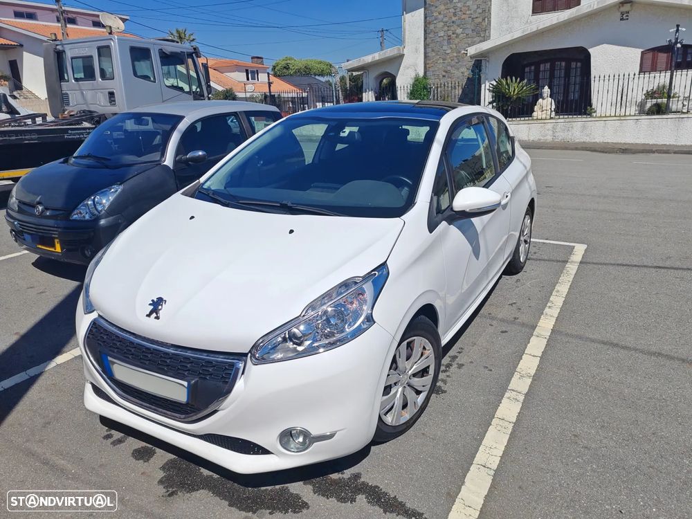Peugeot 208 e-HDi FAP 92 Stop&Start Style - 3