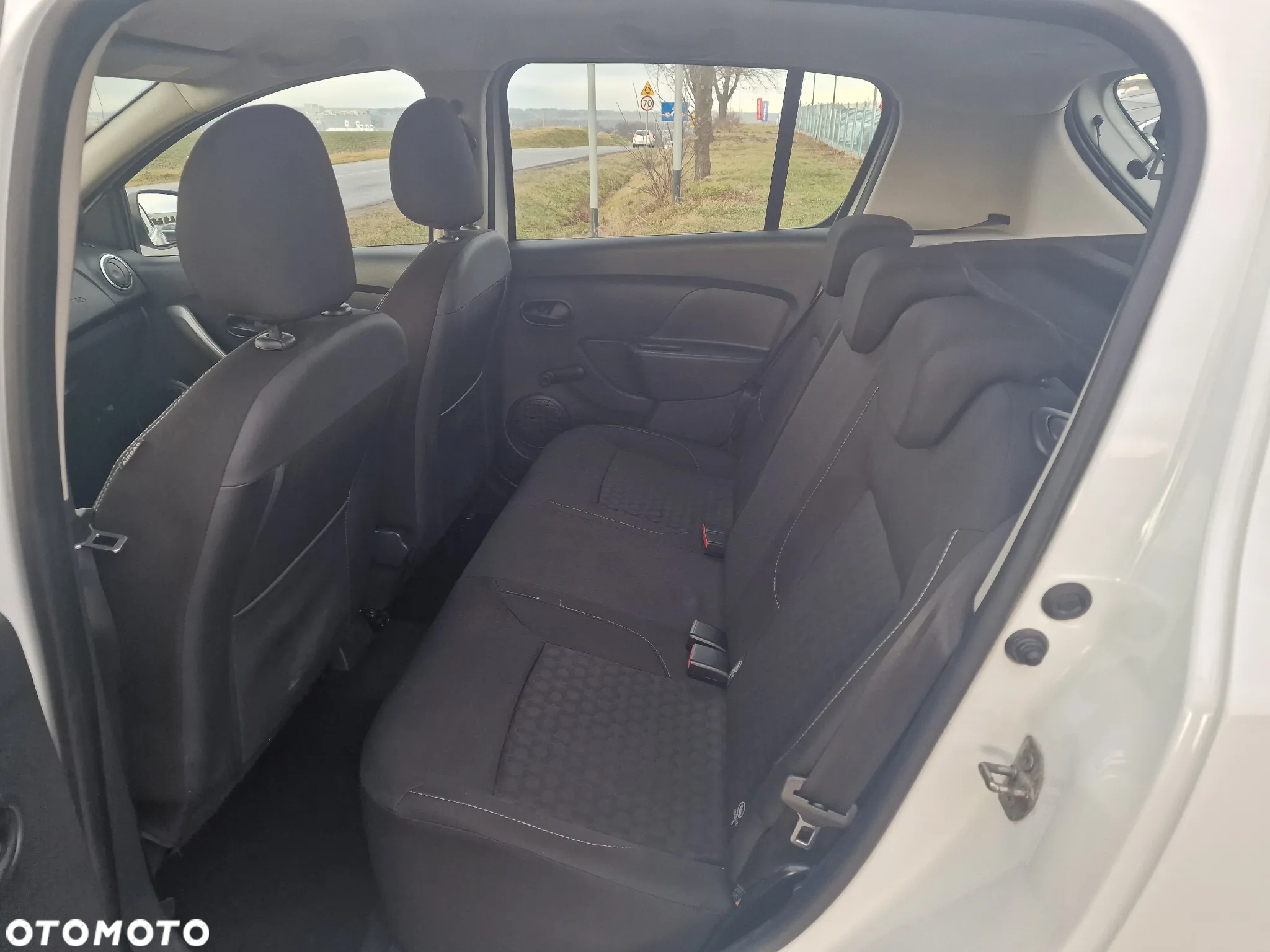Dacia Sandero TCe 90 S&S Laureate - 17