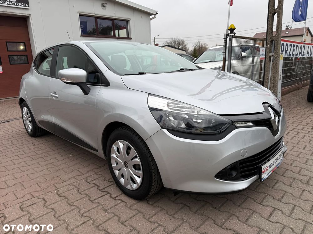 Renault Clio 1.2 16V 75 LIMITED - 5