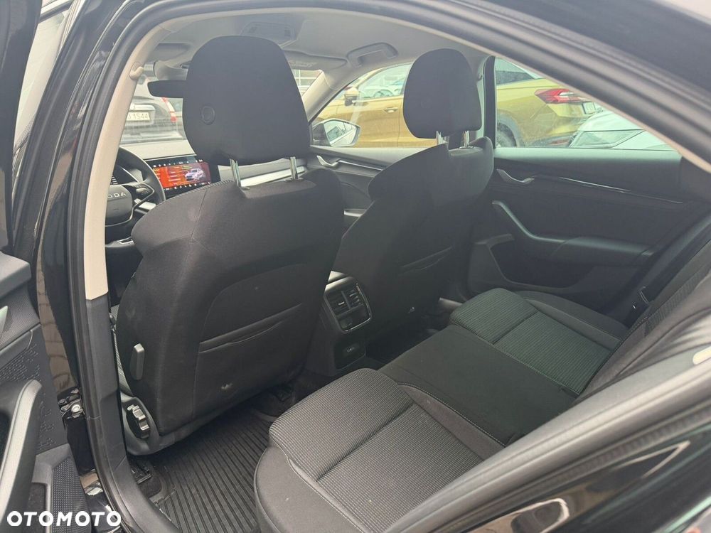 Skoda Octavia - 8