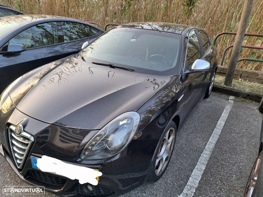 Alfa Romeo Giulietta 2.0 JTDM Distinctive - 4