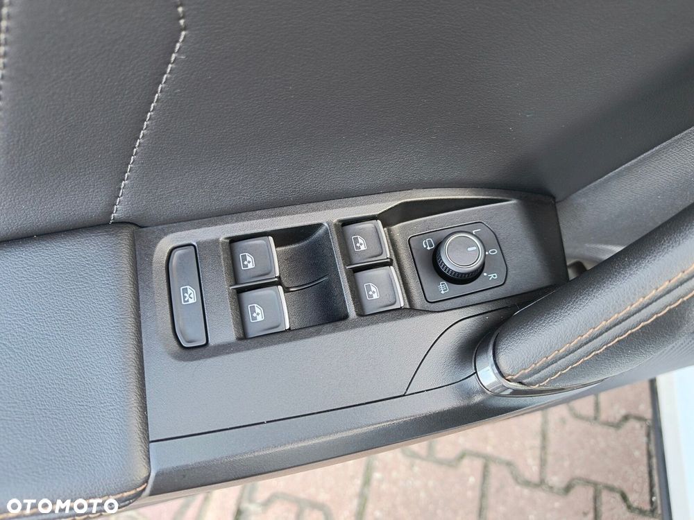 Cupra Formentor 1.4 e-Hybrid DSG - 19