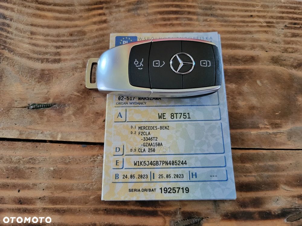 Mercedes-Benz CLA 250 Progressive 7G-DCT - 39