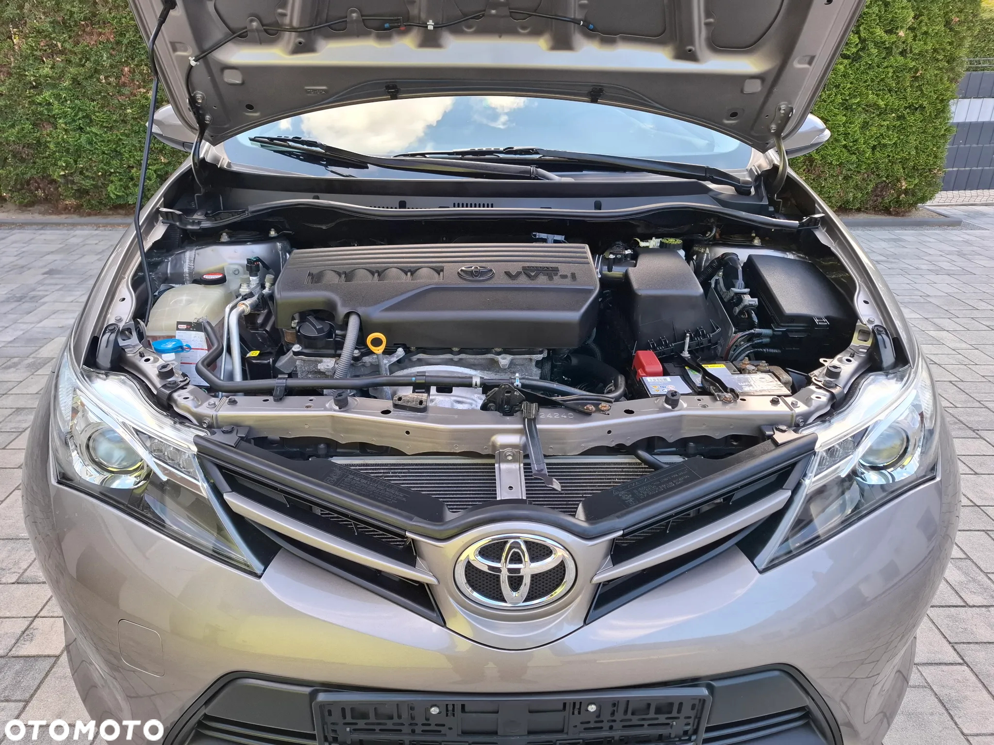 Toyota Auris - 22