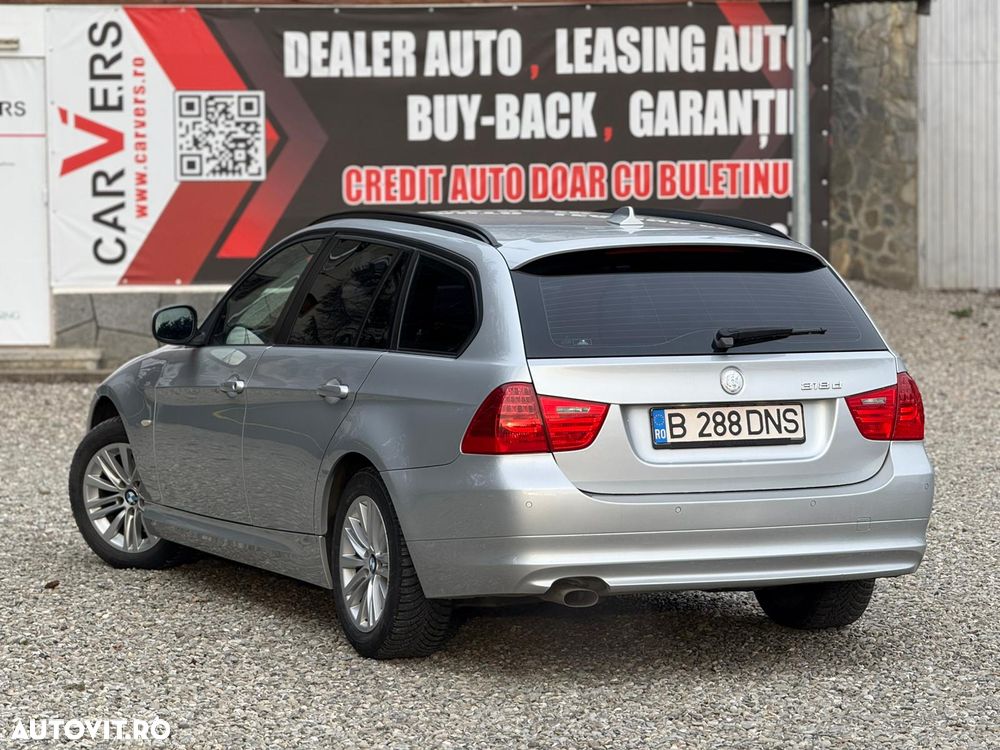 BMW Seria 3 318d Aut. Sport Line - 13