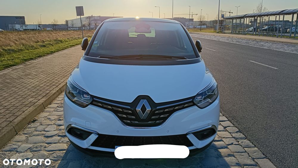 Renault Grand Scenic - 8