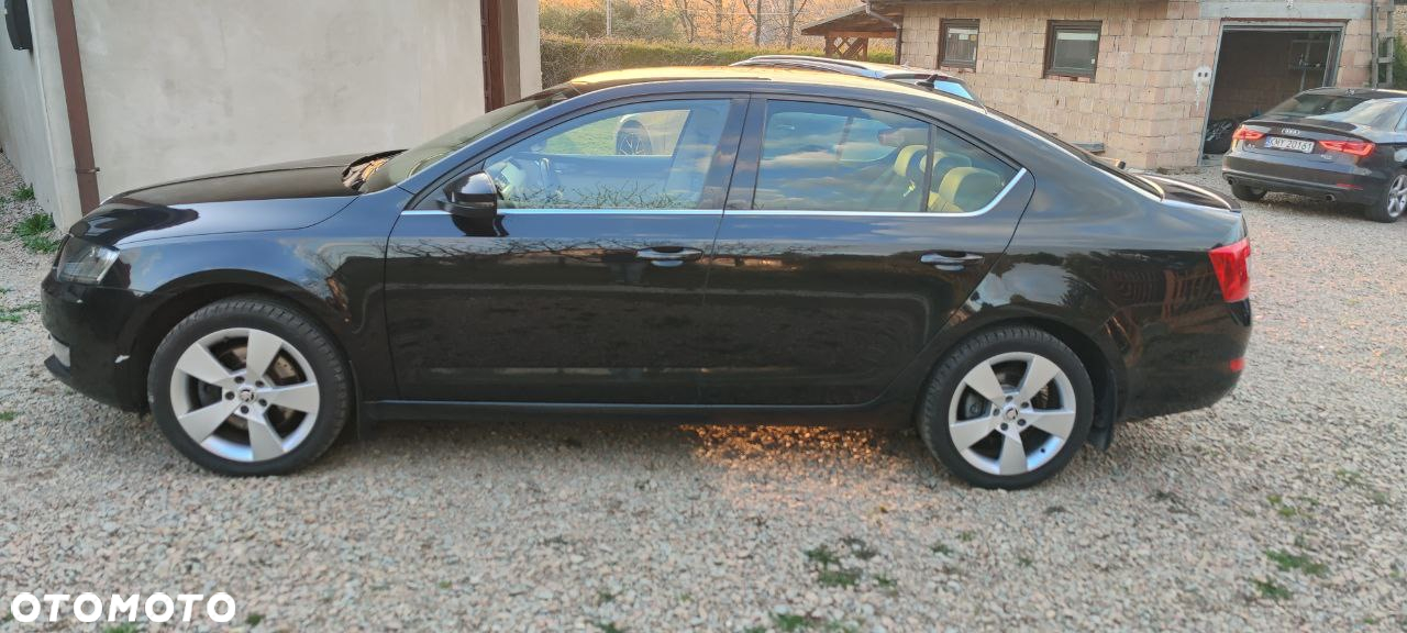 Skoda Octavia 1.8 TSI Elegance DSG - 2