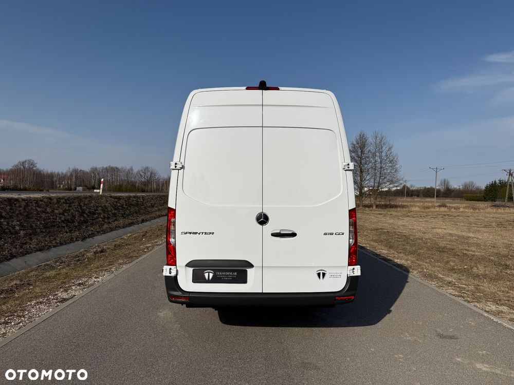 Mercedes-Benz Sprinter 517 - 7