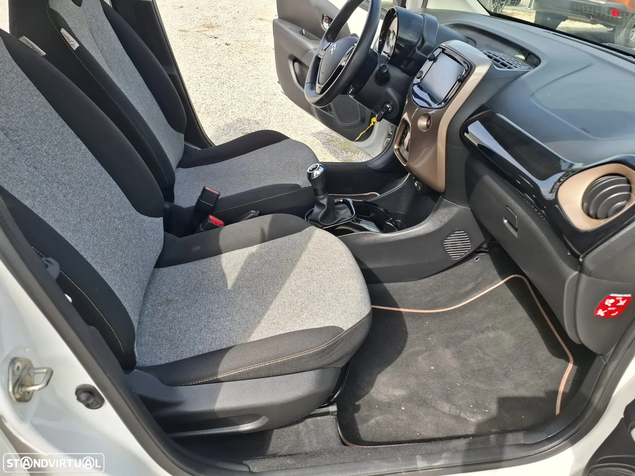 Citroën C1 1.0 VTi Shine - 16