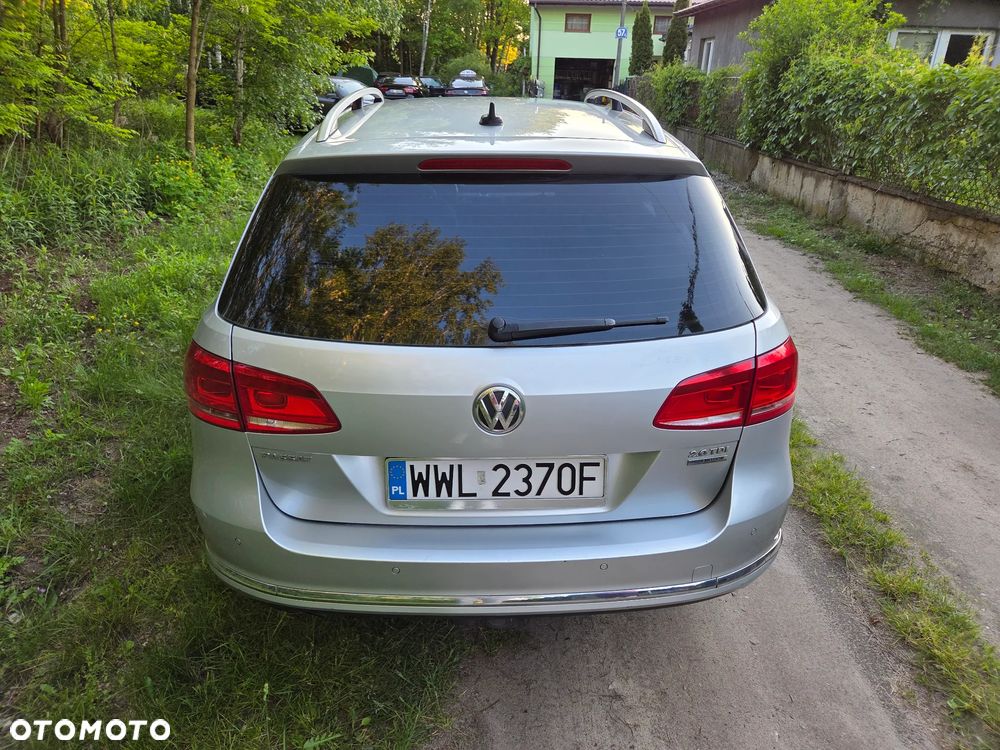 Volkswagen Passat 2.0 TDI Comfortline - 8