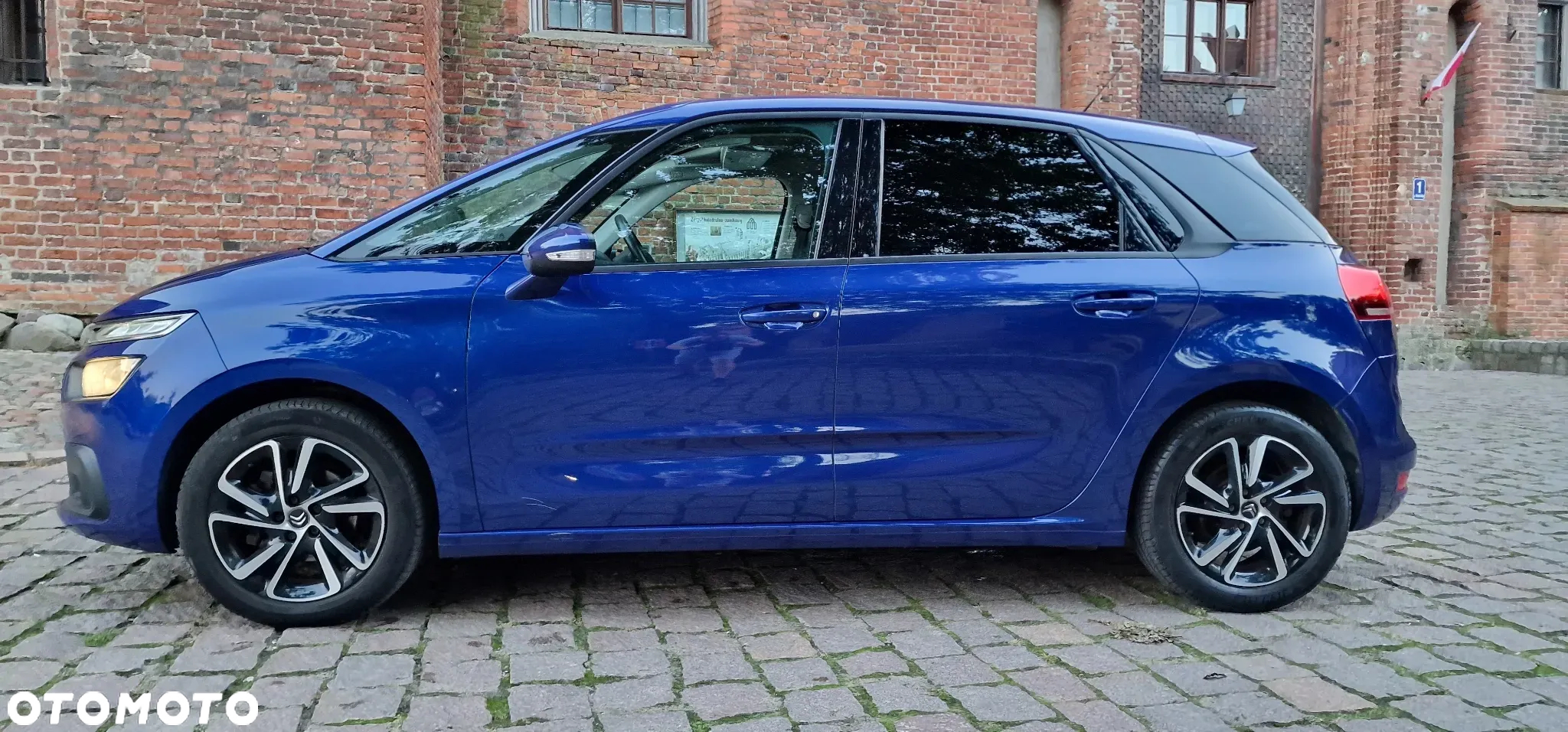 Citroën C4 Picasso PureTech 110 Stop&Start FEEL - 28
