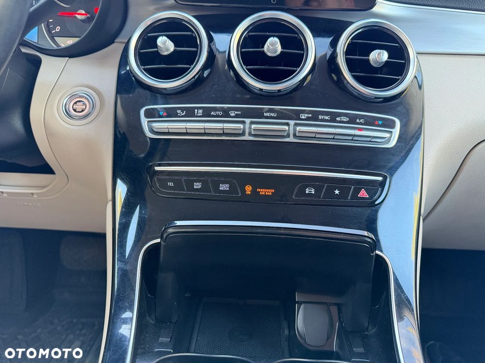 Mercedes-Benz GLC 220 d - 20