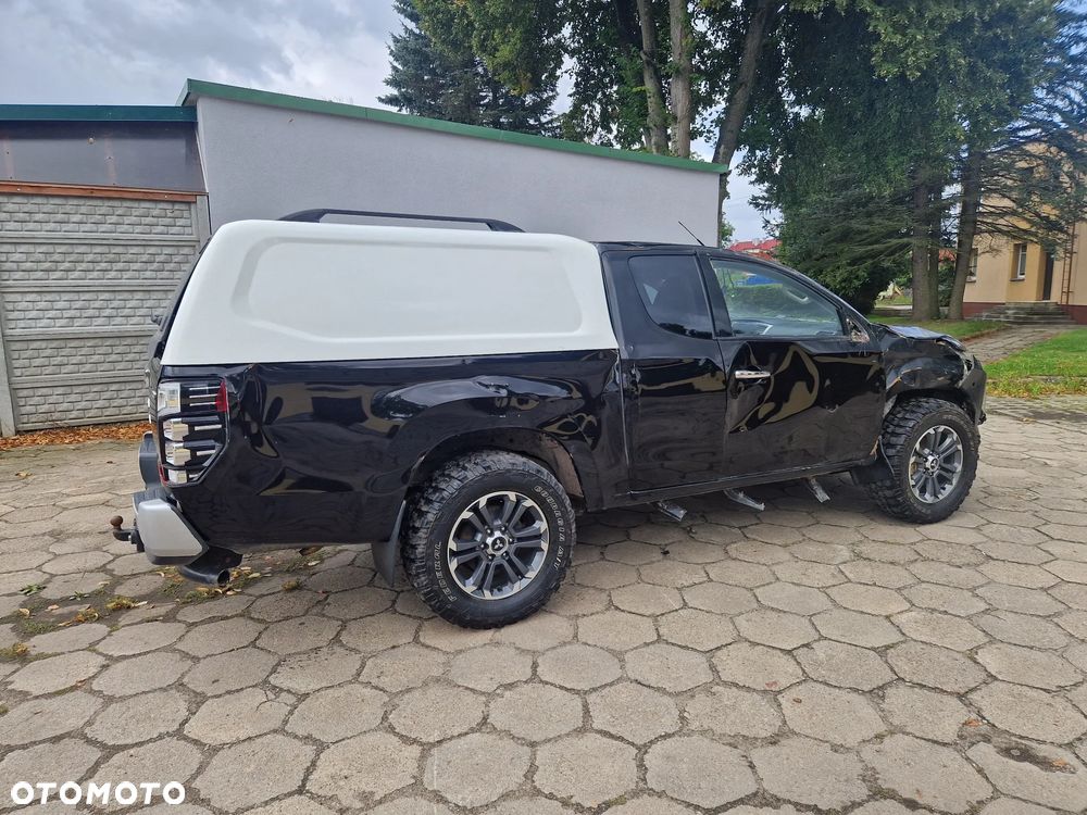 Mitsubishi L200 - 4