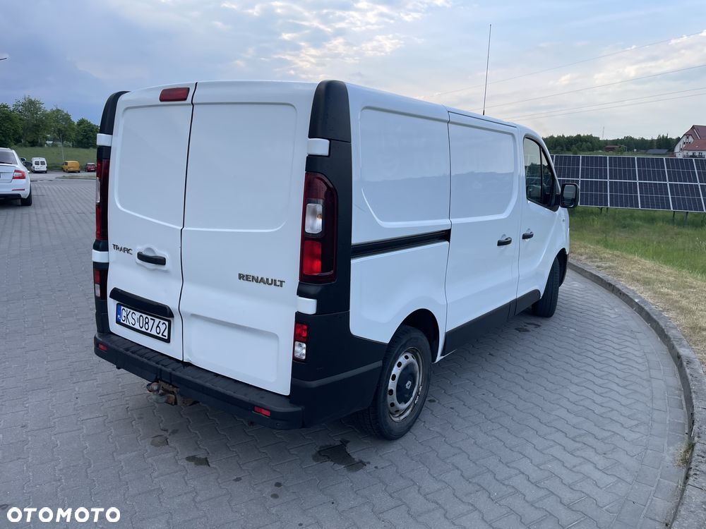 Renault TRAFIC - 6