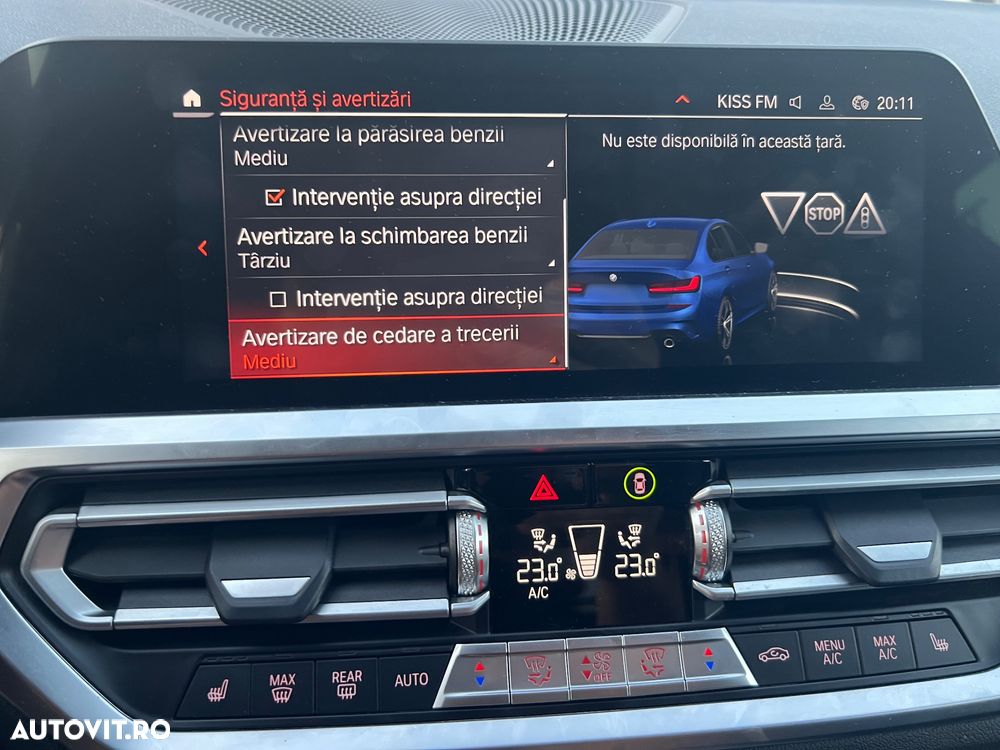BMW Seria 3 320d xDrive AT MHEV - 31