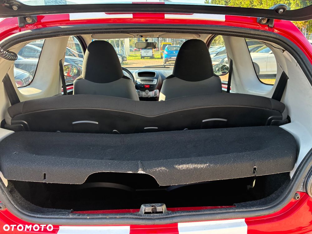 Toyota Aygo - 12