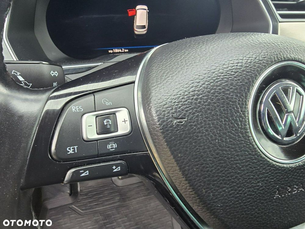 Volkswagen Passat 2.0 TDI BMT Highline - 18