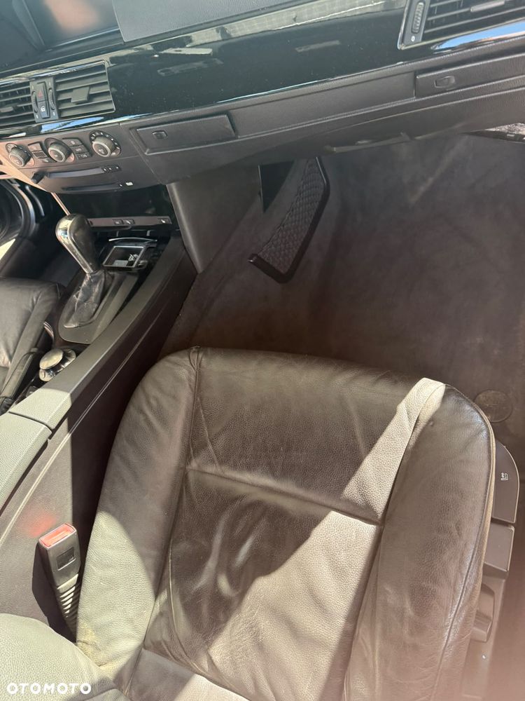 BMW Seria 5 - 25
