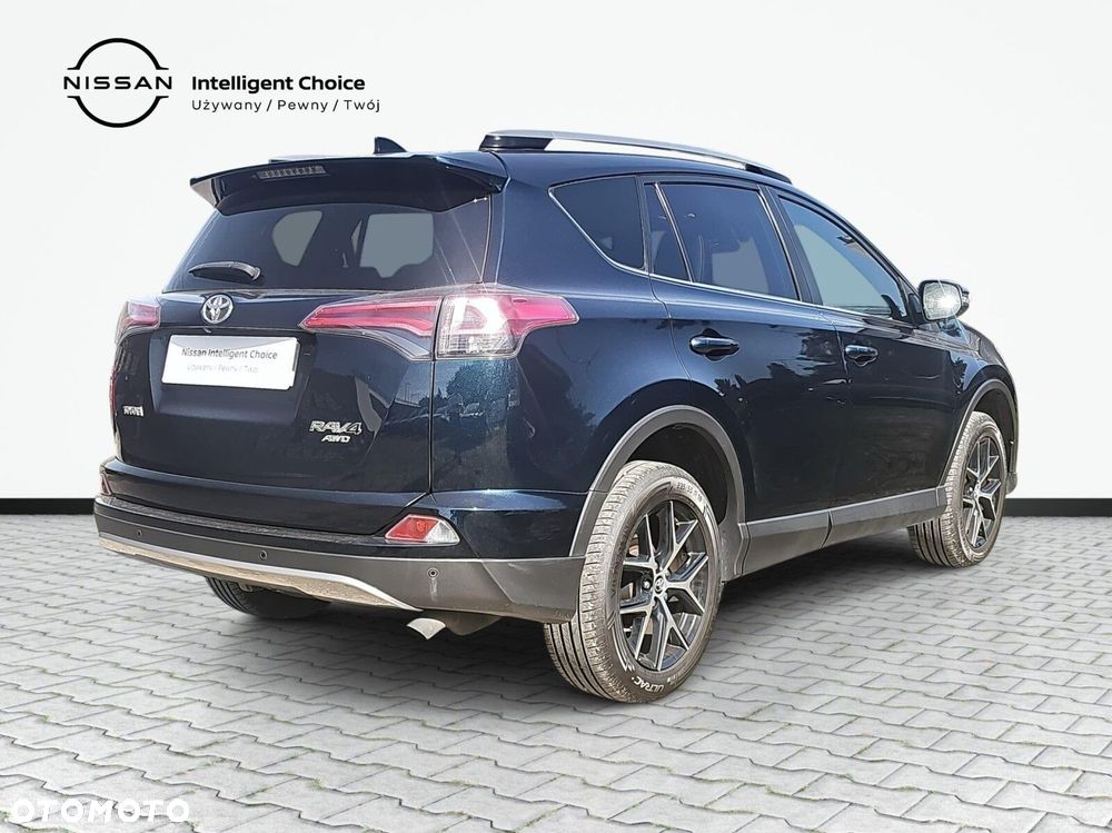 Toyota RAV4 - 5