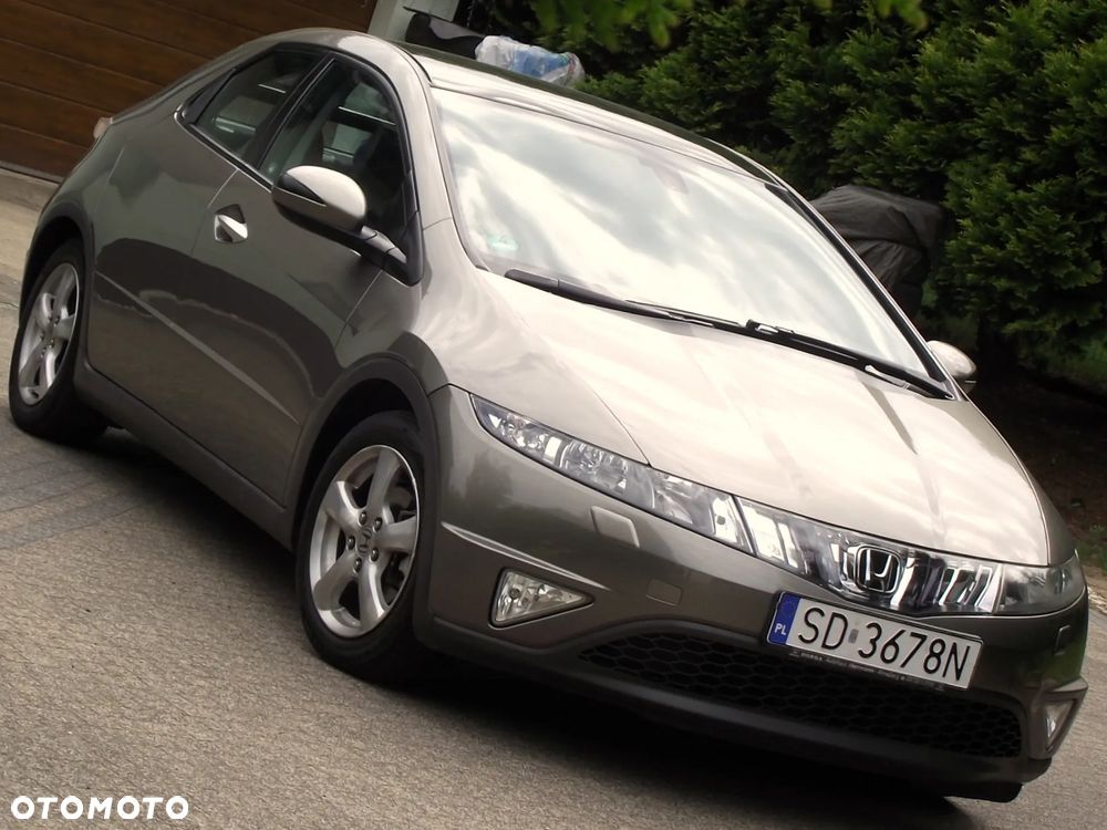 Honda Civic 1.8 Executive - 10