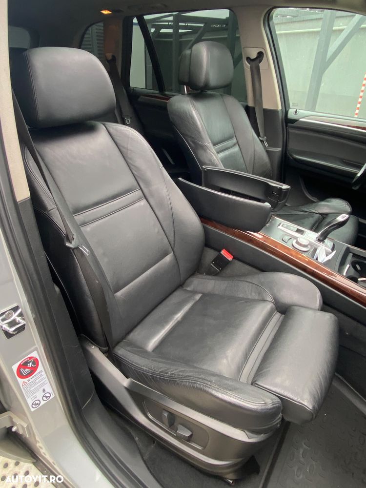 BMW X5 2009 photo 3