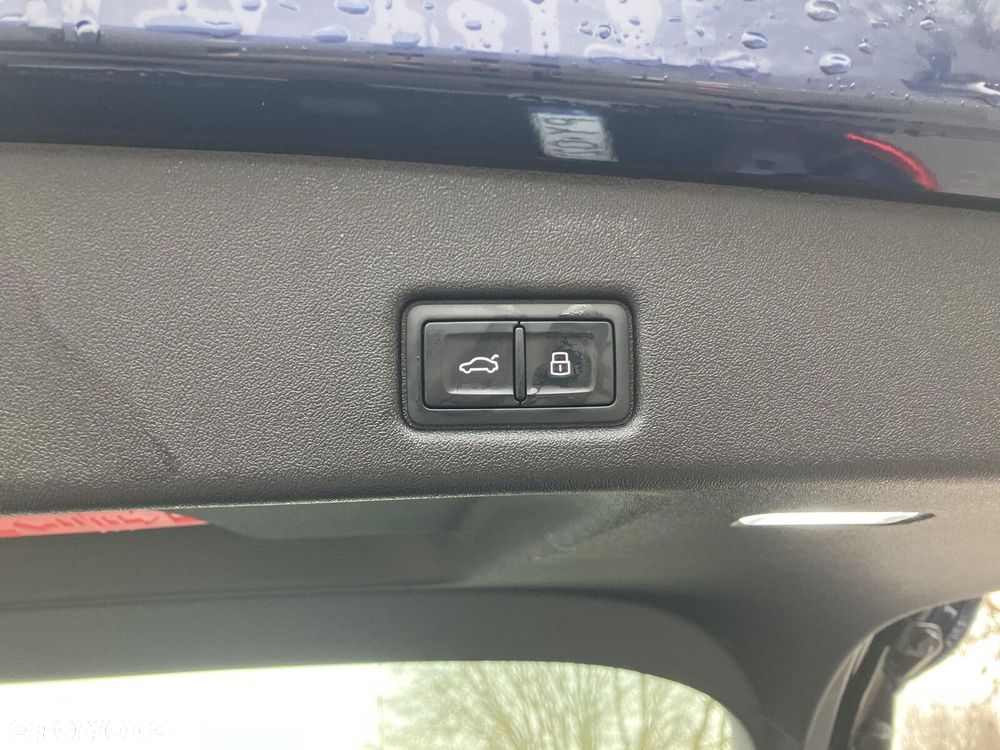 Audi Q5 Sportback - 29