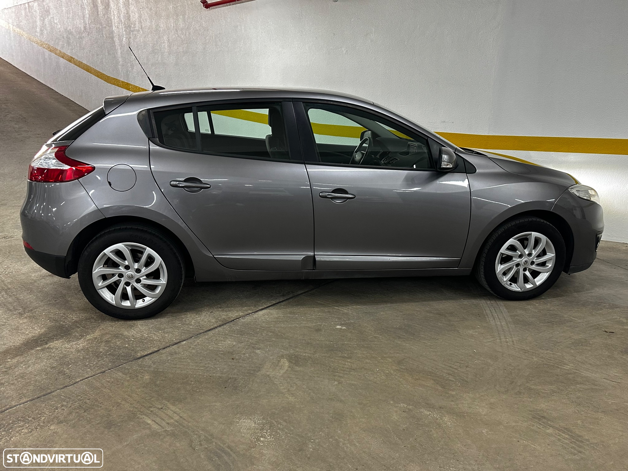 Renault Mégane ENERGY TCe 115 Start & Stopp Expression - 15