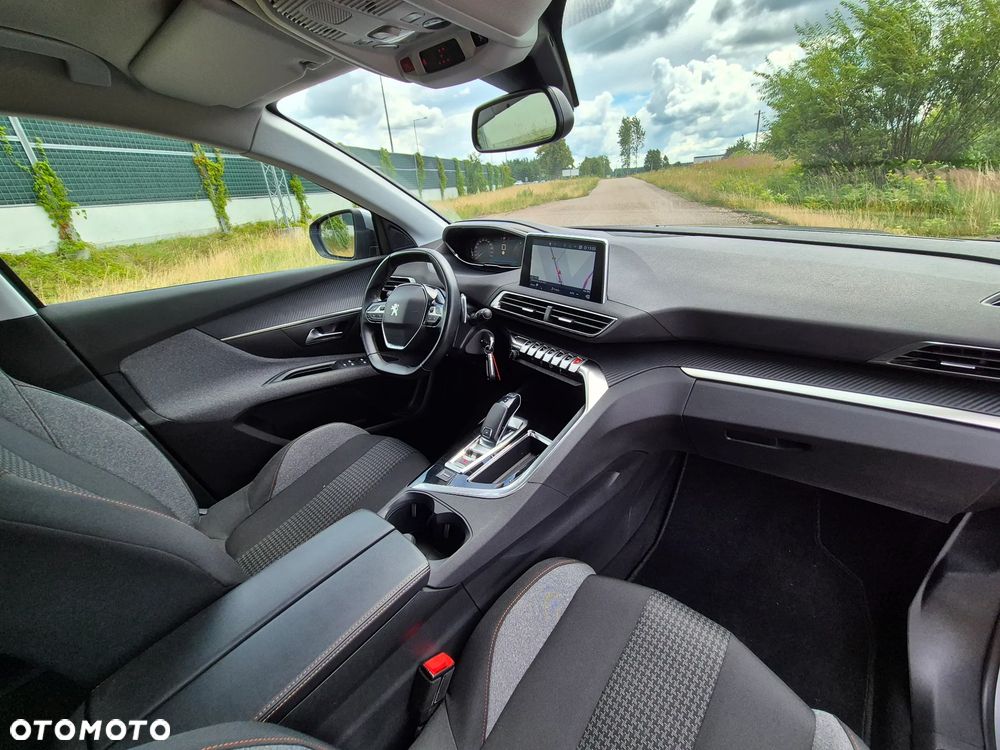 Peugeot 5008 PureTech 130 EAT8 Stop & Start Active - 33