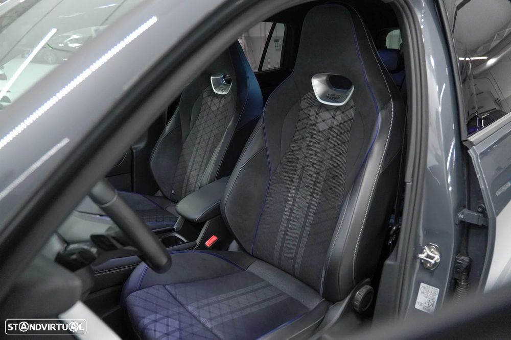 VW Tayron 1.5 TSI eHybrid R-Line DSG - 28