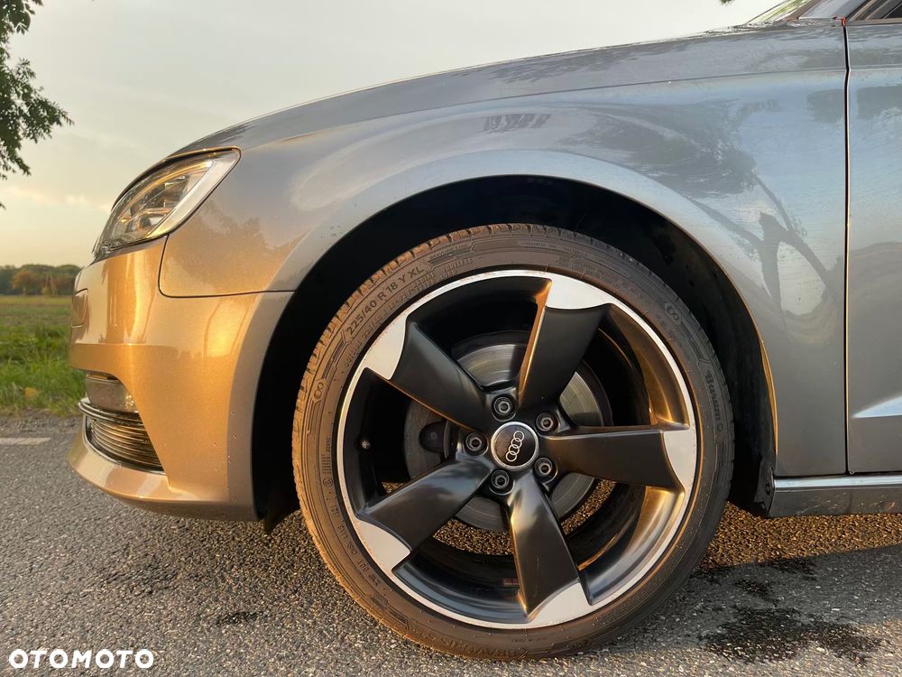 Audi A3 Sportback 1.2 TFSI Ambition - 4