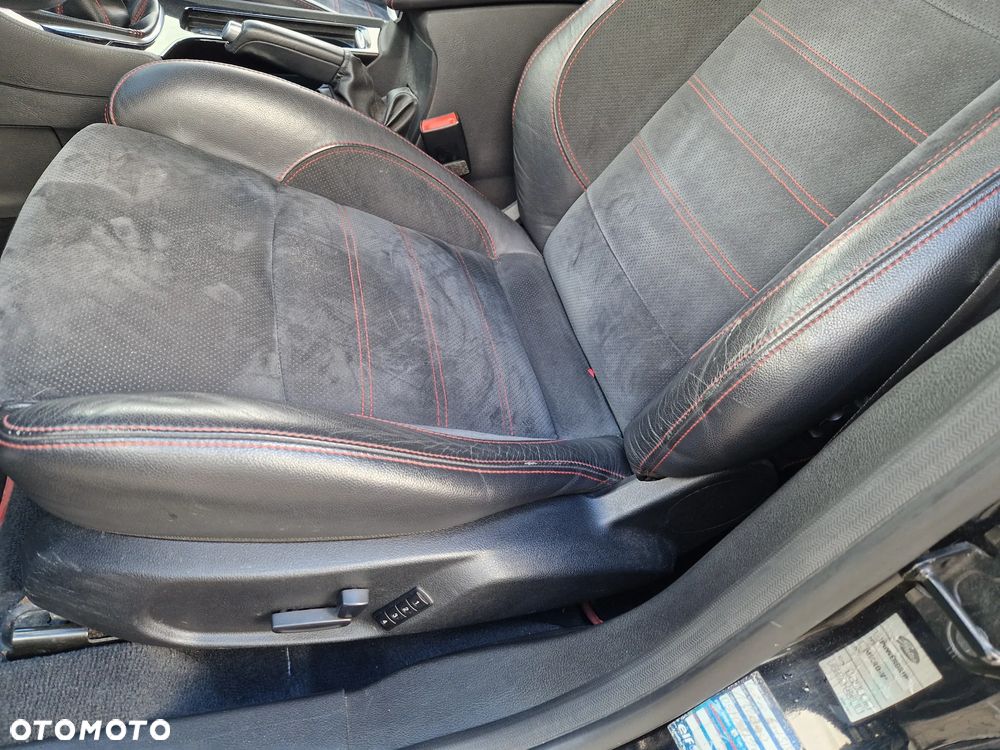 Ford Mondeo 2.2 TDCi Titanium S - 24