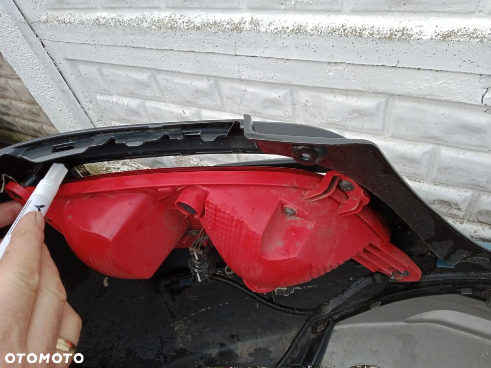 ZDERZAK TYŁ HYUNDAI KONA I LAMPY TYŁ 17-23 - 11