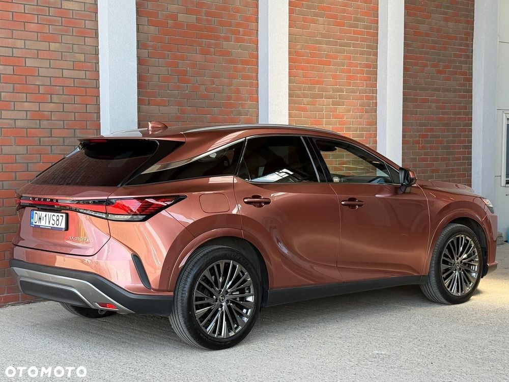 Lexus RX - 4
