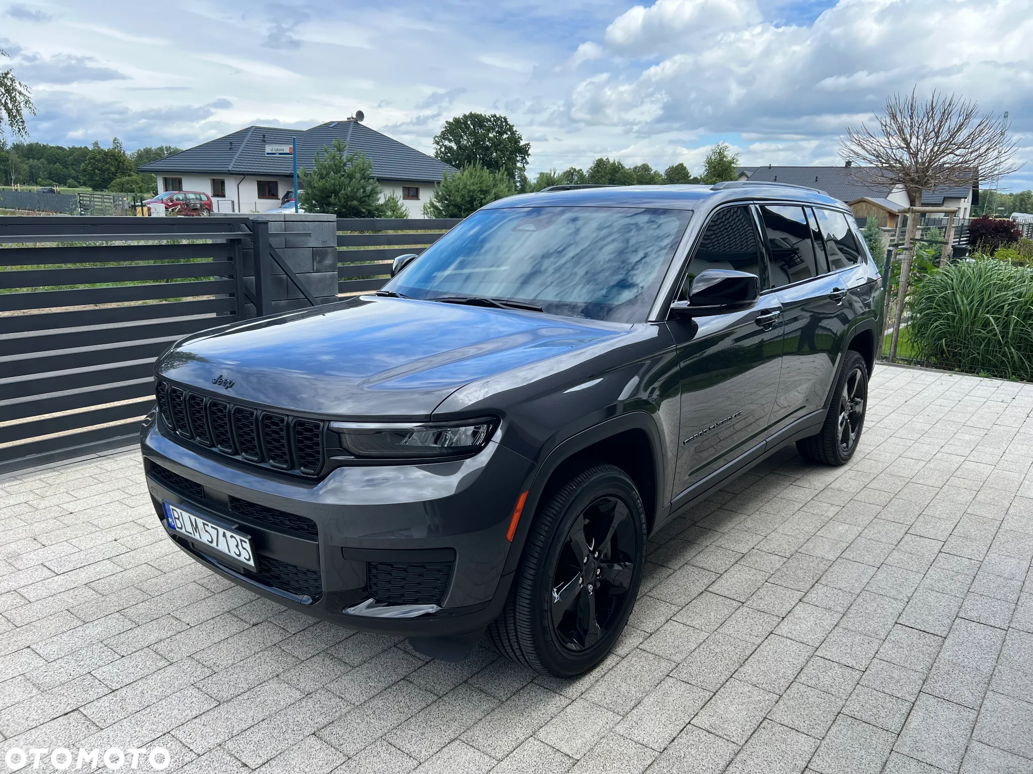 Jeep Grand Cherokee - 2