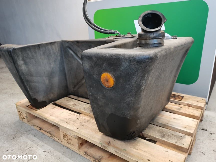 Zbiornik paliwa JCB 530-70 - 8