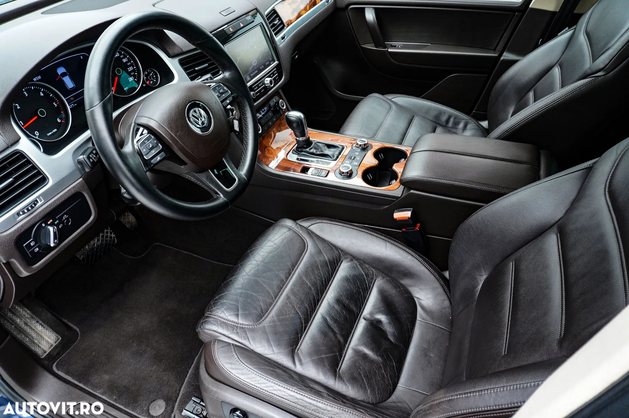 Volkswagen Touareg 3.0 V6 TDI DPF Automatik Mountain - 12