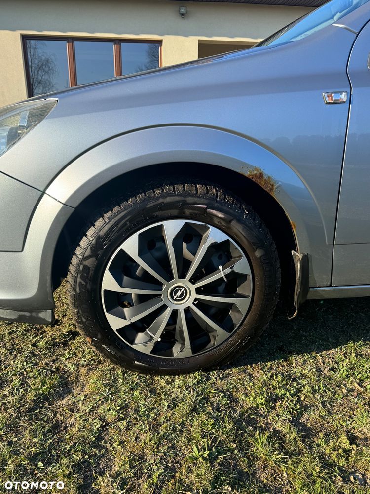 Opel Astra 1.4 Essentia - 6