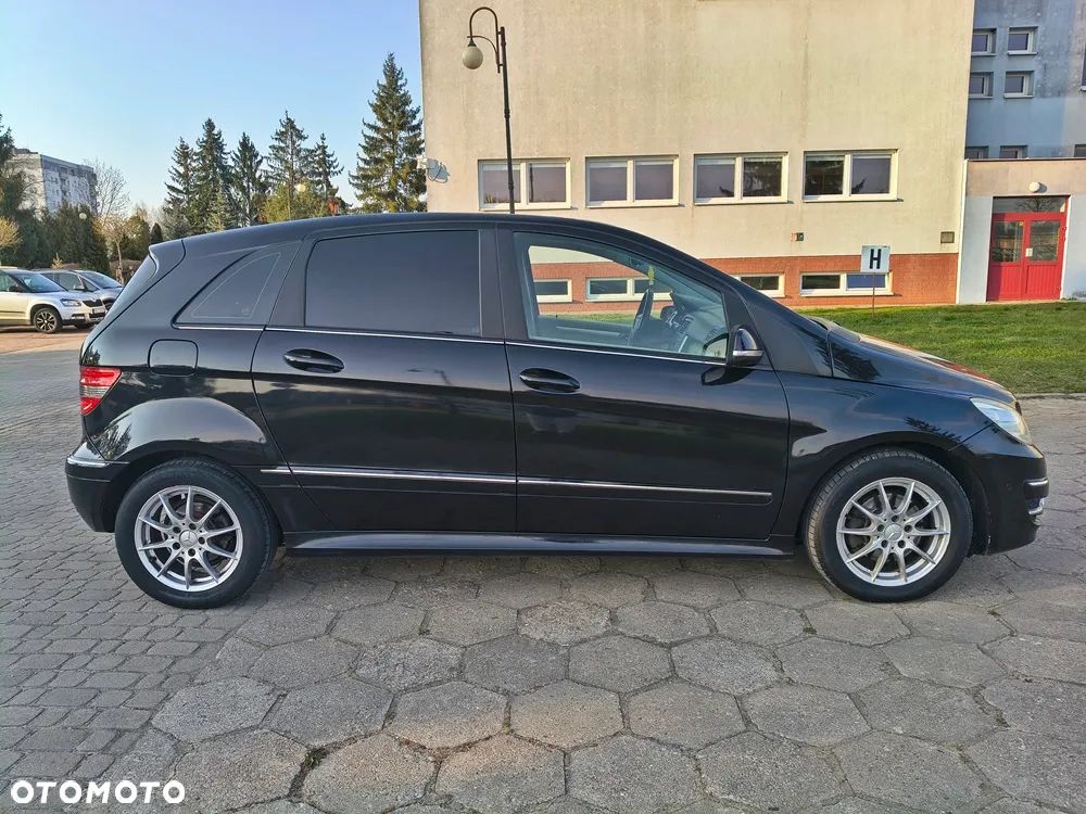 Mercedes-Benz Klasa B 180 CDI Special Edition - 3