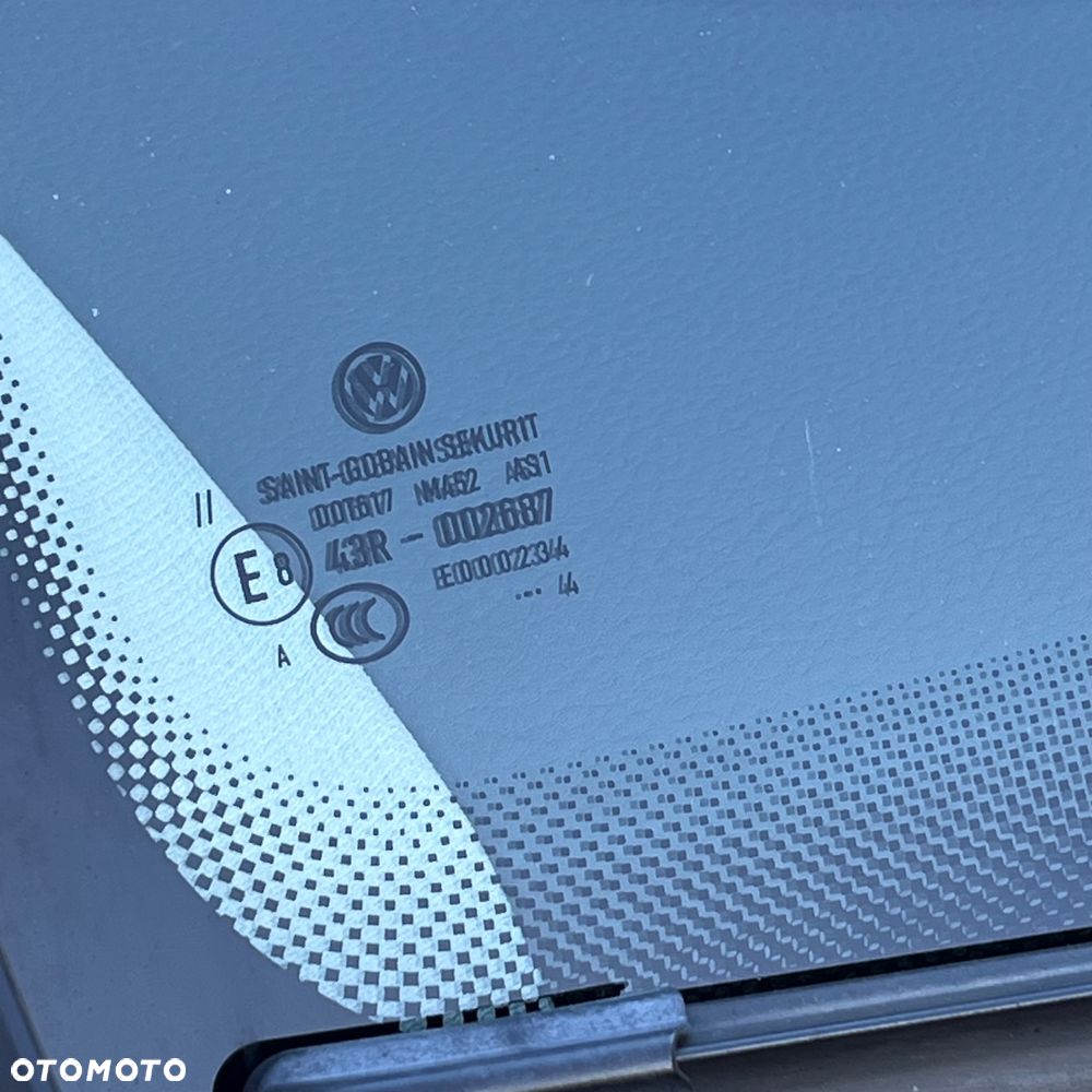 Volkswagen Passat Variant 2.0 TDI DPF DSG Highline - 24