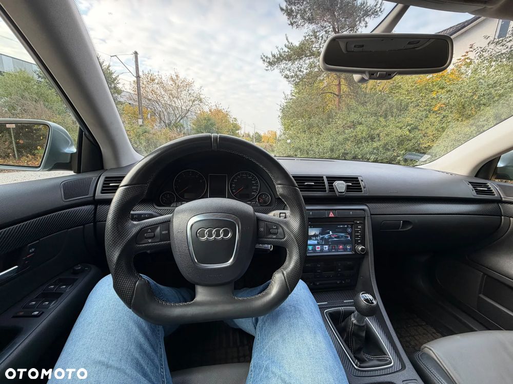 Audi A4 Avant - 12