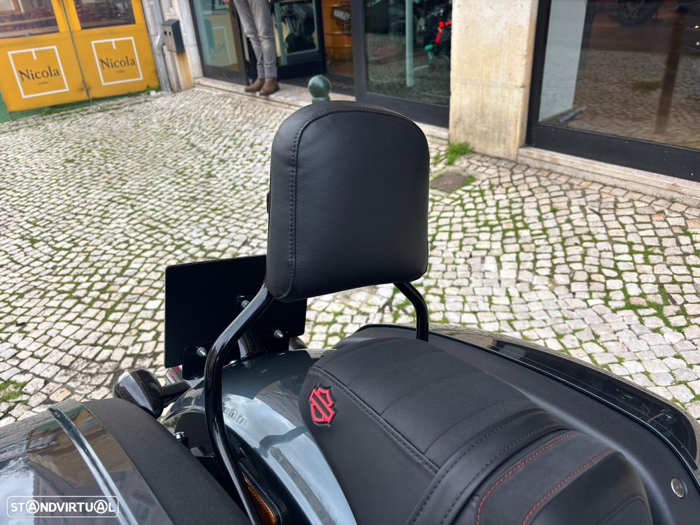 Harley-Davidson Softail LOW RIDER ST - 10