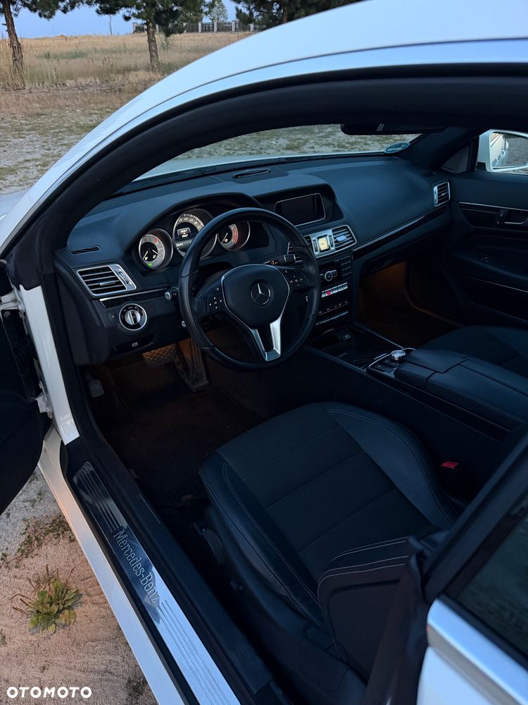 Mercedes-Benz Klasa E 200 7G-TRONIC - 16