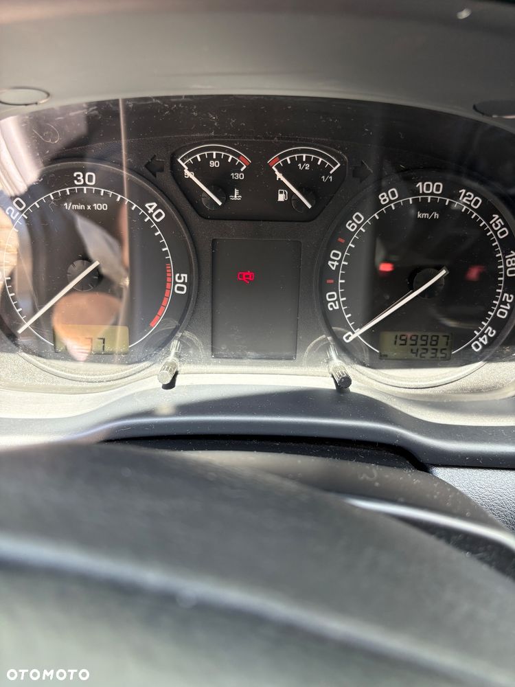 Skoda Octavia 1.9 TDI Tour - 10