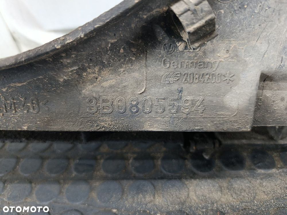 PAS PRZÓD, WZMOCNIENIE CZOŁOWE VW PASSAT B5 3B0805594 1.9 TDI - 7