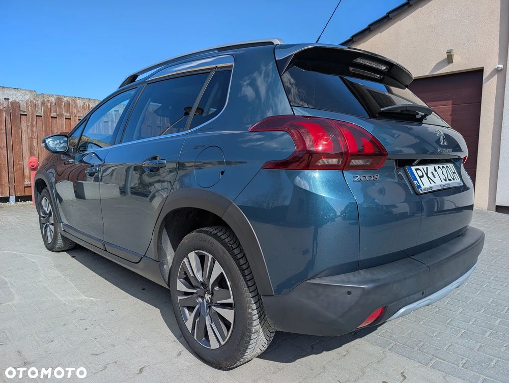 Peugeot 2008 1.2 Pure Tech Allure S&S EAT6 - 10