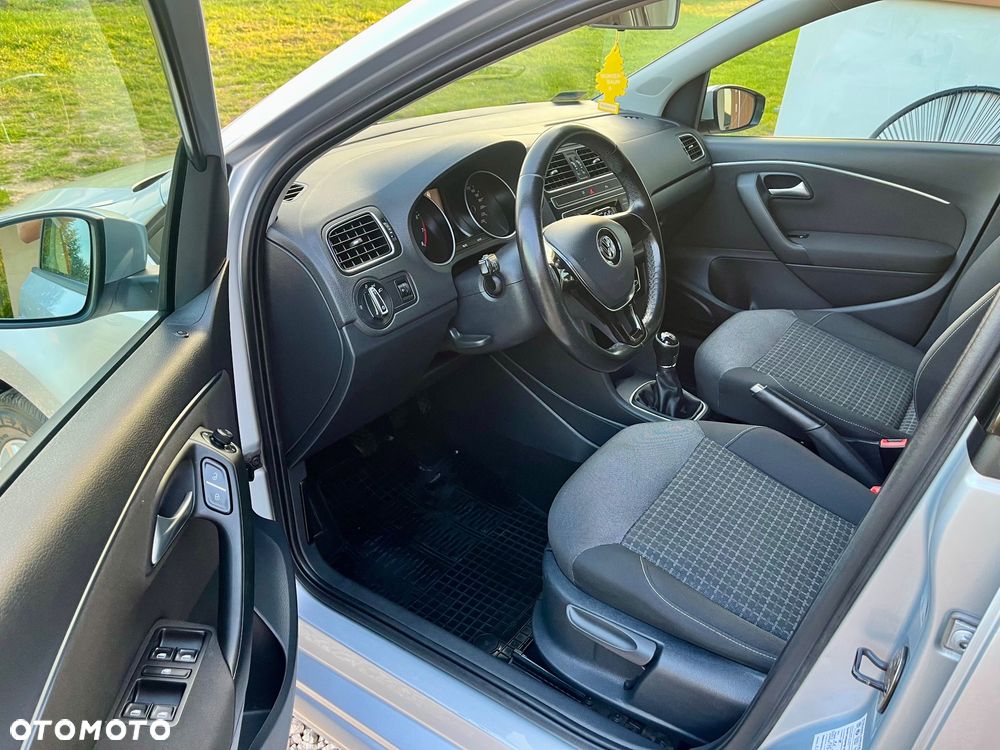 Volkswagen Polo 1.0 Comfortline - 9