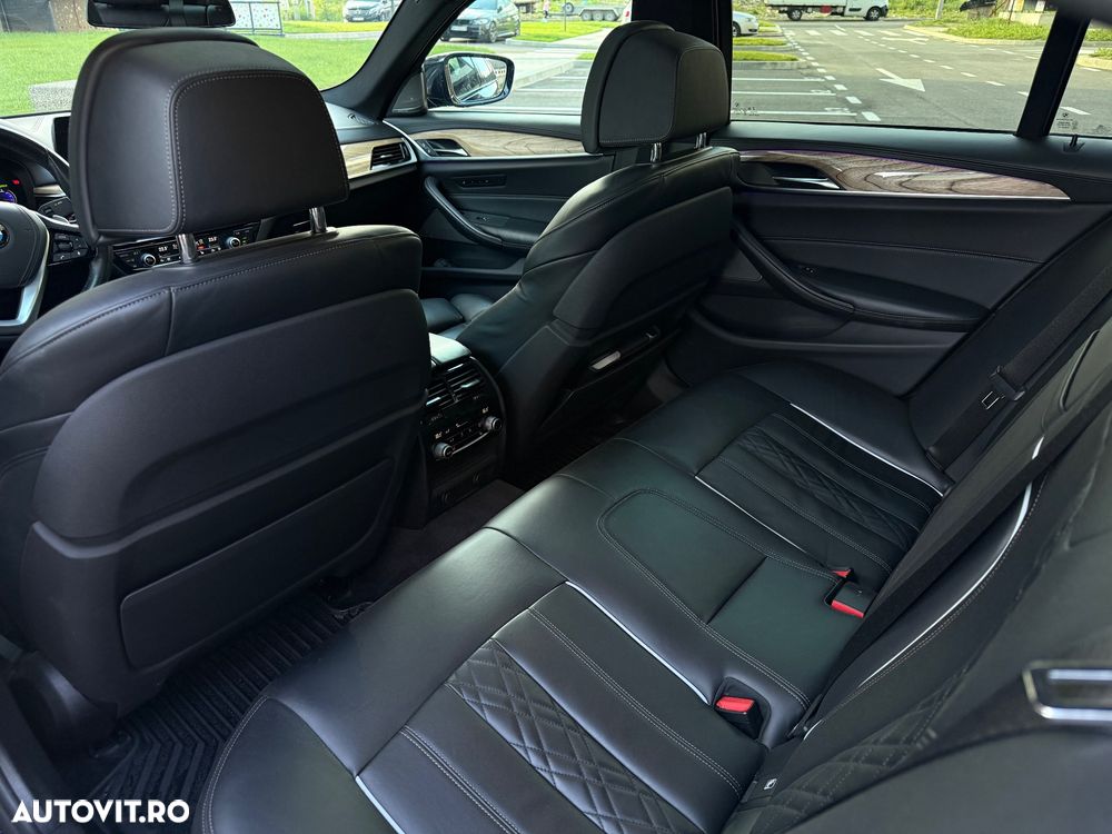 BMW Seria 5 540i xDrive AT - 7
