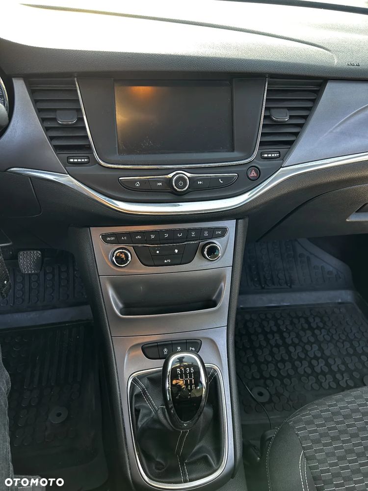 Opel Astra IV 1.6 CDTI Enjoy - 27